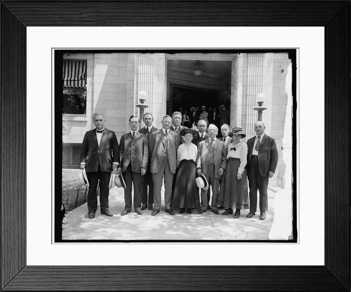 Framed Print : Labor Mission, between 1910 and 1920. Creator: Harris & Ewing. Labor Mission, between 1910 and 1920. Creator: Harris & Ewing Framed Print : Labor Mission, between 1910 and 1920. Creator: Harris & Ewing. Labor Mission, between 1910 and 1920. Creator: Harris & Ewing