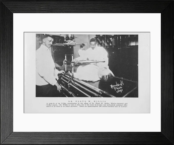 Framed Print : Dr. Floyd W. Willis; A peep-in at an X-ray examination in the offices of Dr. Floyd W... 1925. Creator: Unknown Framed Print : Dr. Floyd W. Willis; A peep-in at an X-ray examination in the offices of Dr. Floyd W... 1925. Creator: Unknown