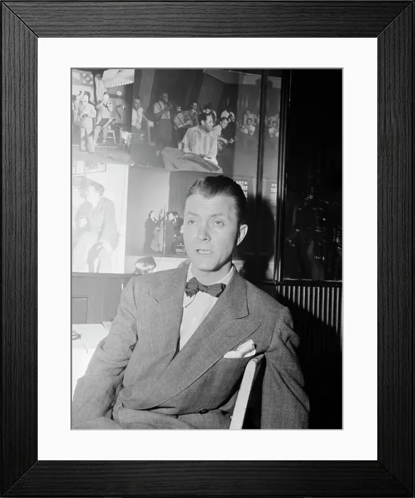 Framed Print : Portrait of Eddie Condon, Eddie Condon's, New York, N.Y. ca. June 1946. Creator: William Paul Gottlieb Framed Print : Portrait of Eddie Condon, Eddie Condon's, New York, N.Y. ca. June 1946. Creator: William Paul Gottlieb
