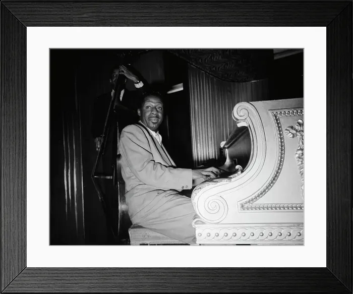 Framed Print : Portrait of Erroll Garner, New York, N.Y. 1946. Creator: William Paul Gottlieb Framed Print : Portrait of Erroll Garner, New York, N.Y. 1946. Creator: William Paul Gottlieb