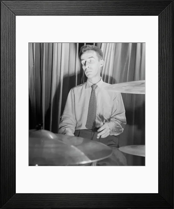 Framed Print : Portrait of Dave Tough, Eddie Condon's, New York, N.Y. ca. Sept. 1946. Creator: William Paul Gottlieb Framed Print : Portrait of Dave Tough, Eddie Condon's, New York, N.Y. ca. Sept. 1946. Creator: William Paul Gottlieb