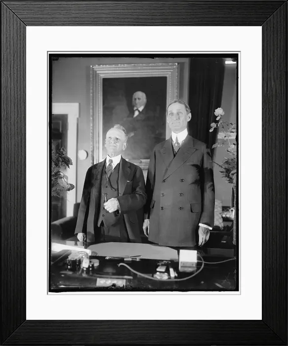 Framed Print : Carter Glass & McAdoo, between 1910 and 1920. Creator: Harris & Ewing. Carter Glass & McAdoo, between 1910 and 1920. Creator: Harris & Ewing Framed Print : Carter Glass & McAdoo, between 1910 and 1920. Creator: Harris & Ewing. Carter Glass & McAdoo, between 1910 and 1920. Creator: Harris & Ewing