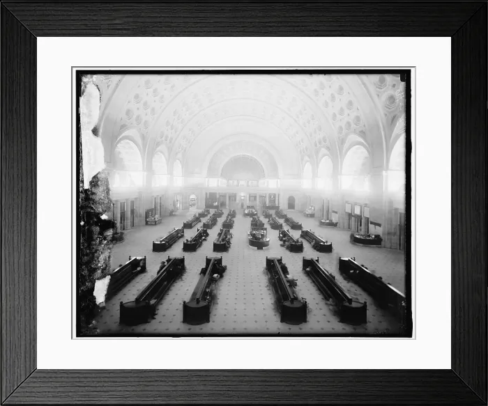 Framed Print : Union Station, between 1910 and 1920. Creator: Harris & Ewing. Union Station, between 1910 and 1920. Creator: Harris & Ewing Framed Print : Union Station, between 1910 and 1920. Creator: Harris & Ewing. Union Station, between 1910 and 1920. Creator: Harris & Ewing