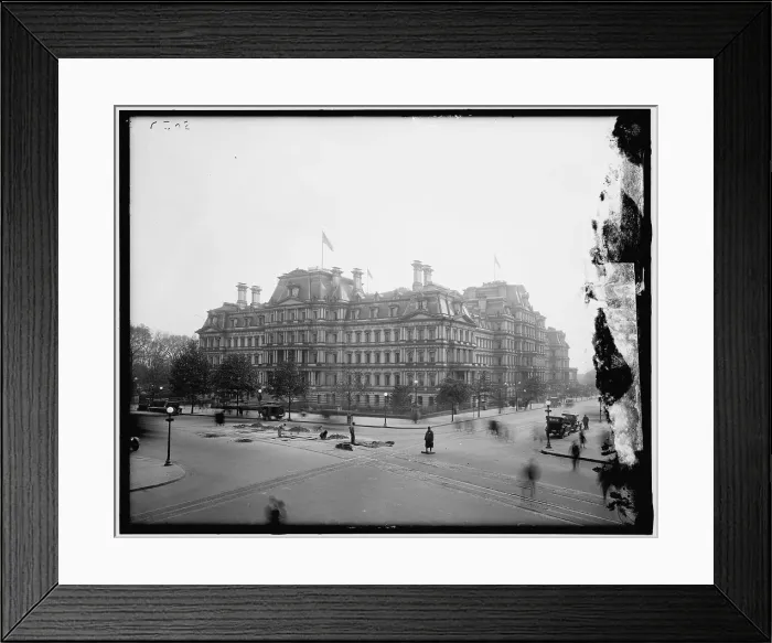 Framed Print : State, War & Navy Bldg, between 1910 and 1920. Creator: Harris & Ewing. State, War & Navy Bldg, between 1910 and 1920. Creator: Harris & Ewing Framed Print : State, War & Navy Bldg, between 1910 and 1920. Creator: Harris & Ewing. State, War & Navy Bldg, between 1910 and 1920. Creator: Harris & Ewing