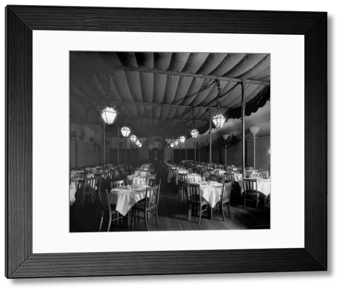 Framed Print : Marks Cafe´, between 1910 and 1920. Creator: Harris & Ewing. Marks Cafe´, between 1910 and 1920. Creator: Harris & Ewing Framed Print : Marks Cafe´, between 1910 and 1920. Creator: Harris & Ewing. Marks Cafe´, between 1910 and 1920. Creator: Harris & Ewing