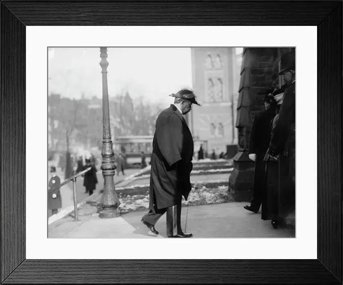 Framed Print : Cruz, Senor Don Anibal - His Funeral At St. Patrick's Church, 1910. Creator: Harris & Ewing. Cruz, Senor Don Anibal - His Funeral At St. Patrick's Church, 1910. Creator: Harris & Ewing Framed Print : Cruz, Senor Don Anibal - His Funeral At St. Patrick's Church, 1910. Creator: Harris & Ewing. Cruz, Senor Don Anibal - His Funeral At St. Patrick's Church, 1910. Creator: Harris & Ewing
