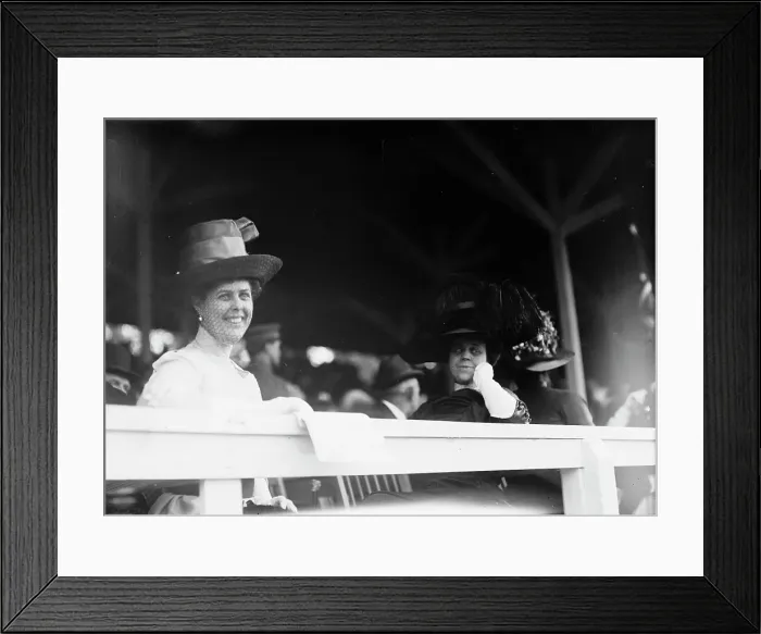 Framed Print : Mrs. George Howard, 1911. Creator: Harris & Ewing. Mrs. George Howard, 1911. Creator: Harris & Ewing Framed Print : Mrs. George Howard, 1911. Creator: Harris & Ewing. Mrs. George Howard, 1911. Creator: Harris & Ewing