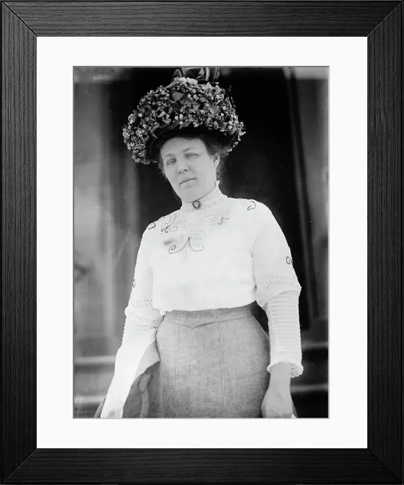 Framed Print : Mrs. Victor Berger, 1911. Creator: Harris & Ewing. Mrs. Victor Berger, 1911. Creator: Harris & Ewing Framed Print : Mrs. Victor Berger, 1911. Creator: Harris & Ewing. Mrs. Victor Berger, 1911. Creator: Harris & Ewing
