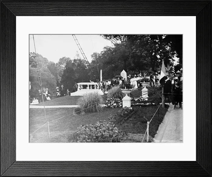 Framed Print : Pierre L'Enfant, Major of France - Dedication of Tomb And Memorial At Arlington, April 28, 1909. Creator: Harris & Ewing. Pierre L'Enfant, Major of France - Dedication of Tomb And Memorial At Arlington, April 28, 1909. Creator: Harris & Ewing Framed Print : Pierre L'Enfant, Major of France - Dedication of Tomb And Memorial At Arlington, April 28, 1909. Creator: Harris & Ewing. Pierre L'Enfant, Major of France - Dedication of Tomb And Memorial At Arlington, April 28, 1909. Creator: Harris & Ewing