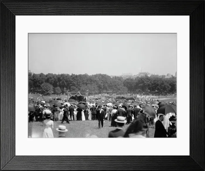 Framed Print : Military Field Mass By Holy Name Soc. of Roman Catholic Church - General View, 1910. Creator: Harris & Ewing. Military Field Mass By Holy Name Soc. of Roman Catholic Church - General View, 1910. Creator: Harris & Ewing Framed Print : Military Field Mass By Holy Name Soc. of Roman Catholic Church - General View, 1910. Creator: Harris & Ewing. Military Field Mass By Holy Name Soc. of Roman Catholic Church - General View, 1910. Creator: Harris & Ewing