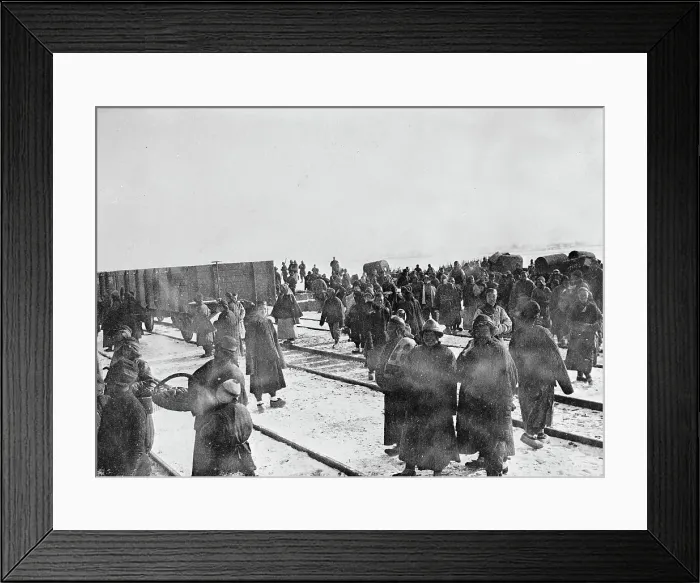Framed Print : China - Natives On Railroad Tracks, 1913. Creator: Harris & Ewing. China - Natives On Railroad Tracks, 1913. Creator: Harris & Ewing Framed Print : China - Natives On Railroad Tracks, 1913. Creator: Harris & Ewing. China - Natives On Railroad Tracks, 1913. Creator: Harris & Ewing