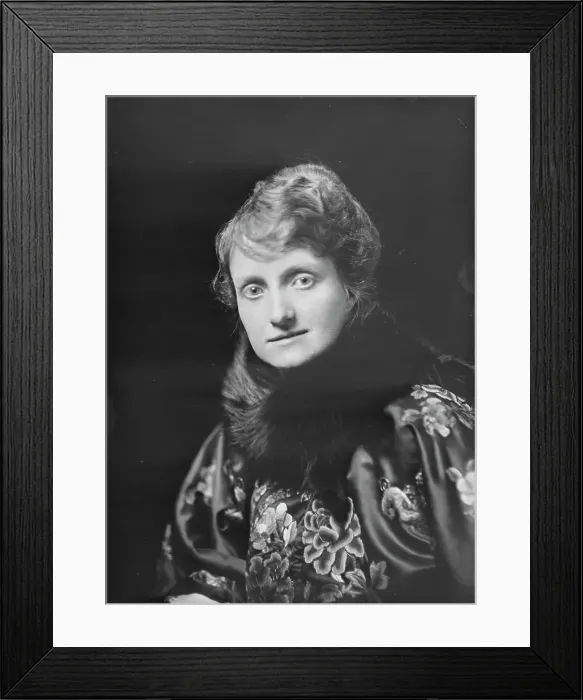 Framed Print : Mrs. E.M. Stone, portrait photograph, 1918 Dec. 10. Creator: Arnold Genthe Framed Print : Mrs. E.M. Stone, portrait photograph, 1918 Dec. 10. Creator: Arnold Genthe