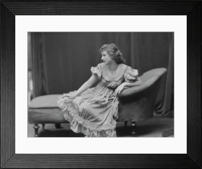 Framed Print : Delarer, Llellwyn, Miss, portrait photograph, 1917. Creator: Arnold Genthe Framed Print : Delarer, Llellwyn, Miss, portrait photograph, 1917. Creator: Arnold Genthe