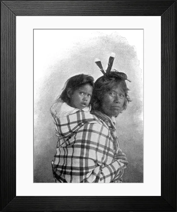 Framed Print : Type De Femme maori;Les Terres Du Pacifique, 1914. Creator: Unknown Framed Print : Type De Femme maori;Les Terres Du Pacifique, 1914. Creator: Unknown