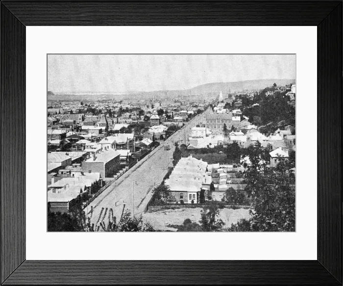 Framed Print : Dunedin; Les Terres Du Pacifique, 1914. Creator: Unknown Framed Print : Dunedin; Les Terres Du Pacifique, 1914. Creator: Unknown