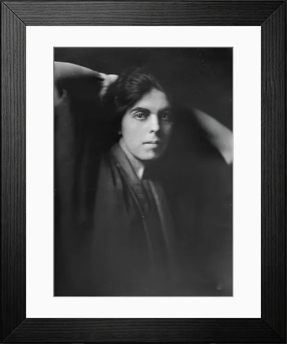 Framed Print : Miss Elizabeth Stuyvesant, portrait photograph, 1919 Jan. 19. Creator: Arnold Genthe Framed Print : Miss Elizabeth Stuyvesant, portrait photograph, 1919 Jan. 19. Creator: Arnold Genthe