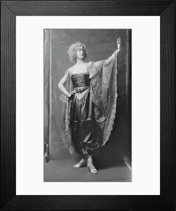 Framed Print : Miss Beatrice Linda Swanson, portrait photograph, 1918 Mar. 27. Creator: Arnold Genthe Framed Print : Miss Beatrice Linda Swanson, portrait photograph, 1918 Mar. 27. Creator: Arnold Genthe