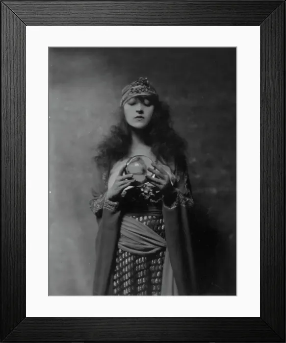 Framed Print : Dolly sister, portrait photograph, 1916. Creator: Arnold Genthe Framed Print : Dolly sister, portrait photograph, 1916. Creator: Arnold Genthe