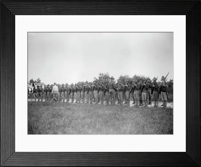 Framed Print : National Guard of D.C. - Drill, 1915. Creator: Harris & Ewing. National Guard of D.C. - Drill, 1915. Creator: Harris & Ewing Framed Print : National Guard of D.C. - Drill, 1915. Creator: Harris & Ewing. National Guard of D.C. - Drill, 1915. Creator: Harris & Ewing