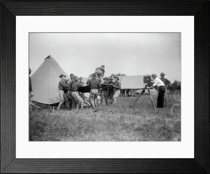 Framed Print : National Guard of D.C. - Field Tactics, 1915. Creator: Harris & Ewing. National Guard of D.C. - Field Tactics, 1915. Creator: Harris & Ewing Framed Print : National Guard of D.C. - Field Tactics, 1915. Creator: Harris & Ewing. National Guard of D.C. - Field Tactics, 1915. Creator: Harris & Ewing