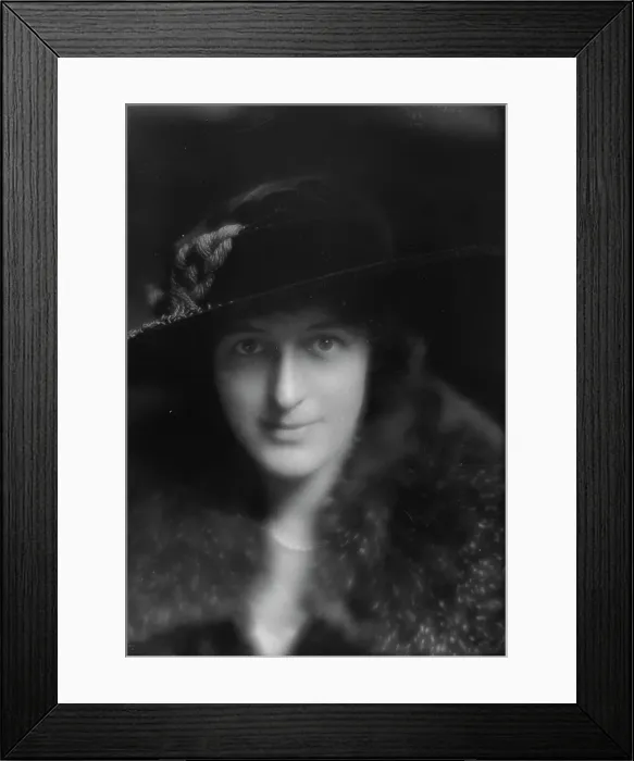 Framed Print : Drum, John S. Mrs. portrait photograph, 1913. Creator: Arnold Genthe Framed Print : Drum, John S. Mrs. portrait photograph, 1913. Creator: Arnold Genthe