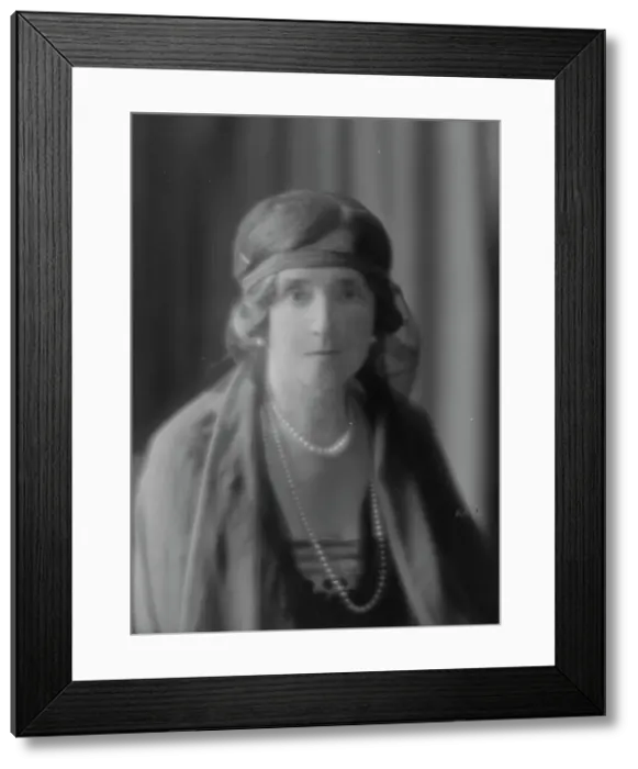 Framed Print : Duff-Gordon, Lady, portrait photograph, not before 1916. Creator: Arnold Genthe Framed Print : Duff-Gordon, Lady, portrait photograph, not before 1916. Creator: Arnold Genthe