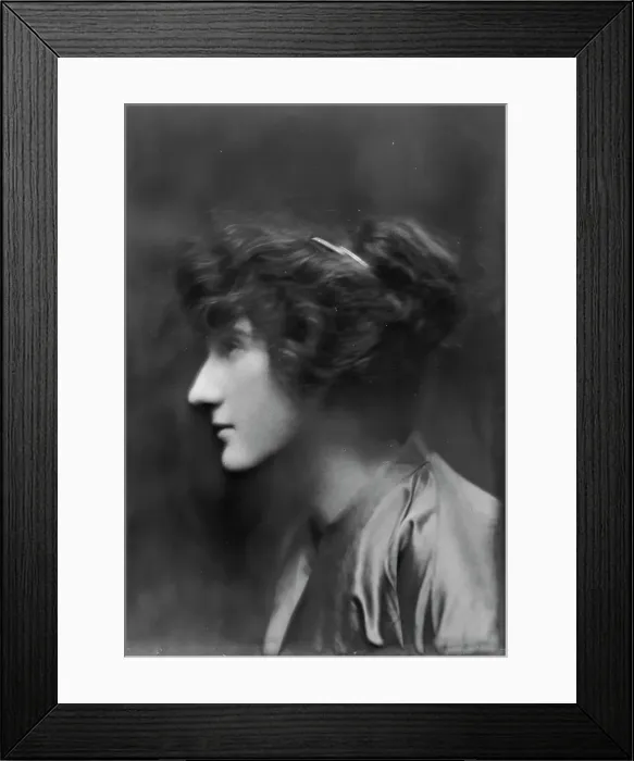 Framed Print : Eder, Helen, Miss, portrait photograph, 1913. Creator: Arnold Genthe Framed Print : Eder, Helen, Miss, portrait photograph, 1913. Creator: Arnold Genthe