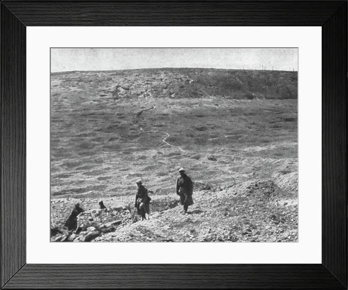 Framed Print : L'offensive de la Somme: L'attaque du juillet 1916; les premieres lignes allemandes, 1916. Creator: Unknown Framed Print : L'offensive de la Somme: L'attaque du juillet 1916; les premieres lignes allemandes, 1916. Creator: Unknown