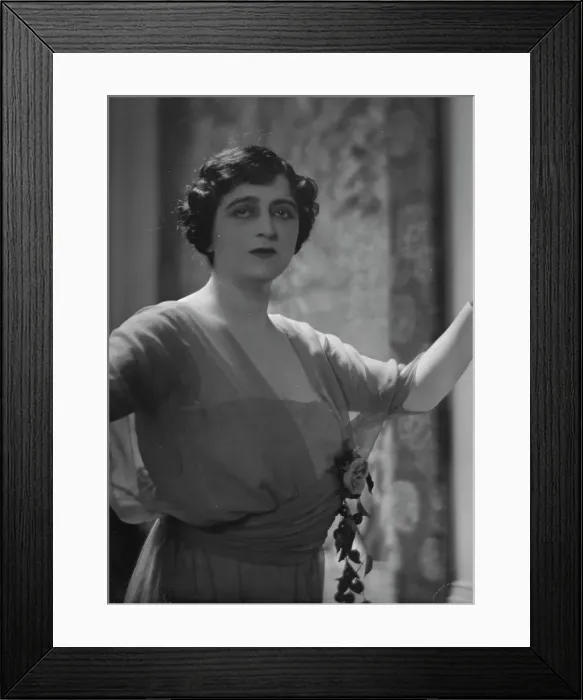 Framed Print : Elliott, Maxine, Miss, portrait photograph, 1917. Creator: Arnold Genthe Framed Print : Elliott, Maxine, Miss, portrait photograph, 1917. Creator: Arnold Genthe