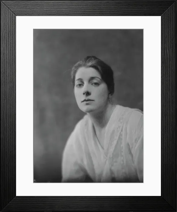 Framed Print : Elsinger, Miss, portrait photograph, 1917 Feb. 7. Creator: Arnold Genthe Framed Print : Elsinger, Miss, portrait photograph, 1917 Feb. 7. Creator: Arnold Genthe