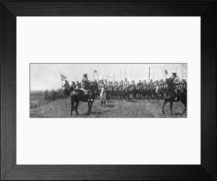 Framed Print : Sur le front Russe; le colonel commandant les eclaireurs cosaques, 1916 Creator: Unknown Framed Print : Sur le front Russe; le colonel commandant les eclaireurs cosaques, 1916 Creator: Unknown