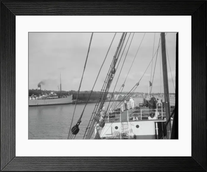 Framed Print : Travel views of Cuba and Guatemala, between 1899 and 1926. Creator: Arnold Genthe Framed Print : Travel views of Cuba and Guatemala, between 1899 and 1926. Creator: Arnold Genthe