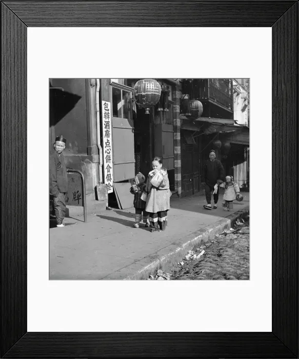 Framed Print : Returning home, Chinatown, San Francisco, between 1896 and 1906. Creator: Arnold Genthe Framed Print : Returning home, Chinatown, San Francisco, between 1896 and 1906. Creator: Arnold Genthe