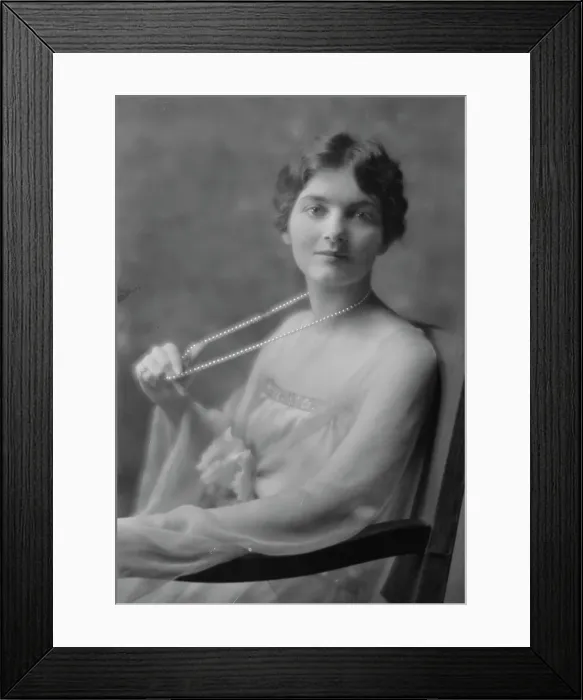 Framed Print : Fargo, Clara, Miss, portrait photograph, between 1911 and 1942. Creator: Arnold Genthe Framed Print : Fargo, Clara, Miss, portrait photograph, between 1911 and 1942. Creator: Arnold Genthe