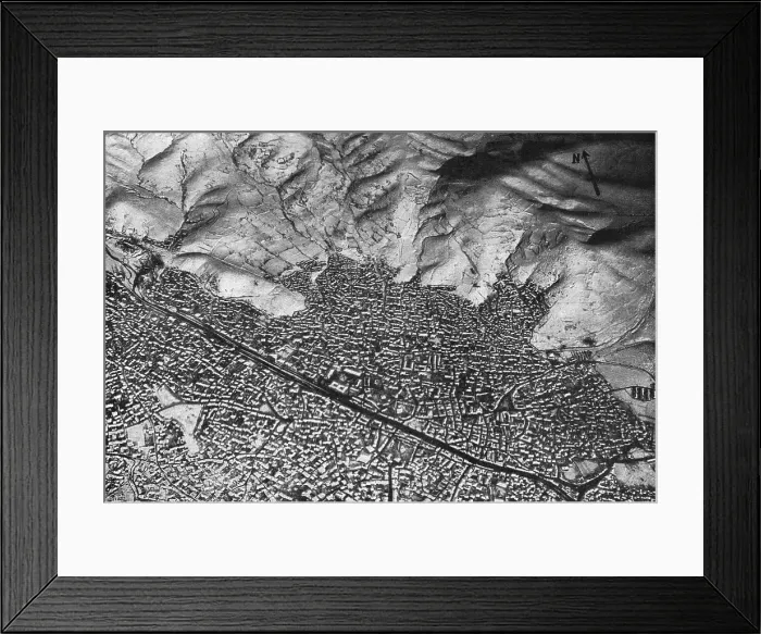 Framed Print : L'Aviation Francaise sur le front Macedonien; Vue de monastir, prise d'un avion, 1916. Creator: Unknown Framed Print : L'Aviation Francaise sur le front Macedonien; Vue de monastir, prise d'un avion, 1916. Creator: Unknown