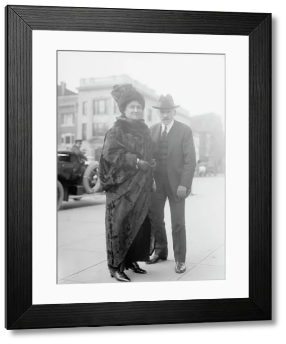 Framed Print : Dr. McClure with Dr. Maria Montessori, 1914. Creator: Harris & Ewing. Dr. McClure with Dr. Maria Montessori, 1914. Creator: Harris & Ewing Framed Print : Dr. McClure with Dr. Maria Montessori, 1914. Creator: Harris & Ewing. Dr. McClure with Dr. Maria Montessori, 1914. Creator: Harris & Ewing