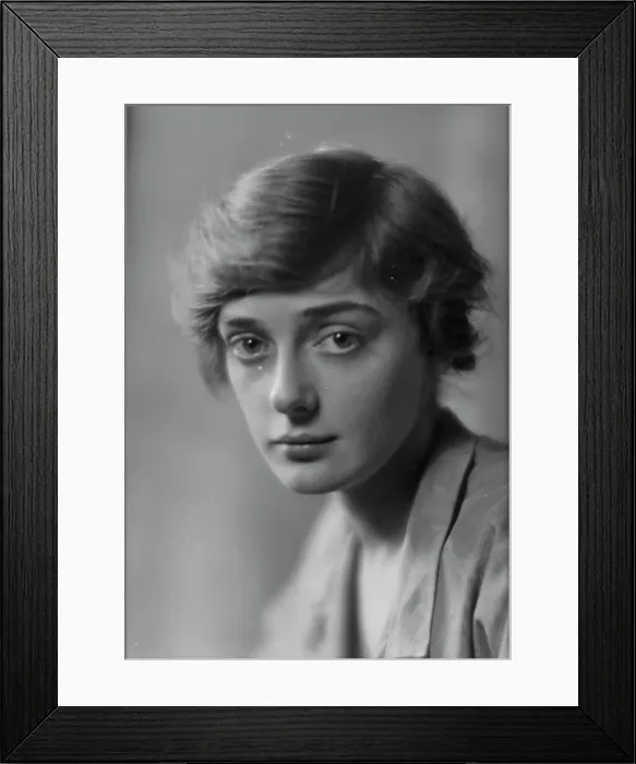 Framed Print : Findlay, Ruth, Miss, portrait photograph, 1915 Jan. 22. Creator: Arnold Genthe Framed Print : Findlay, Ruth, Miss, portrait photograph, 1915 Jan. 22. Creator: Arnold Genthe
