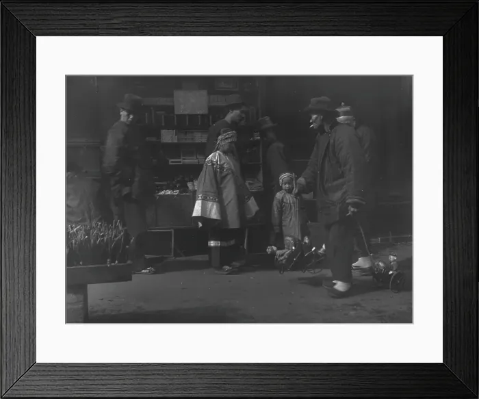 Framed Print : The toy peddler, Chinatown, San Francisco, between 1896 and 1906. Creator: Arnold Genthe Framed Print : The toy peddler, Chinatown, San Francisco, between 1896 and 1906. Creator: Arnold Genthe