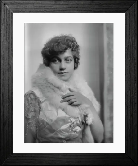 Framed Print : Fisher, Dorothy, Miss, portrait photograph, 1915. Creator: Arnold Genthe Framed Print : Fisher, Dorothy, Miss, portrait photograph, 1915. Creator: Arnold Genthe