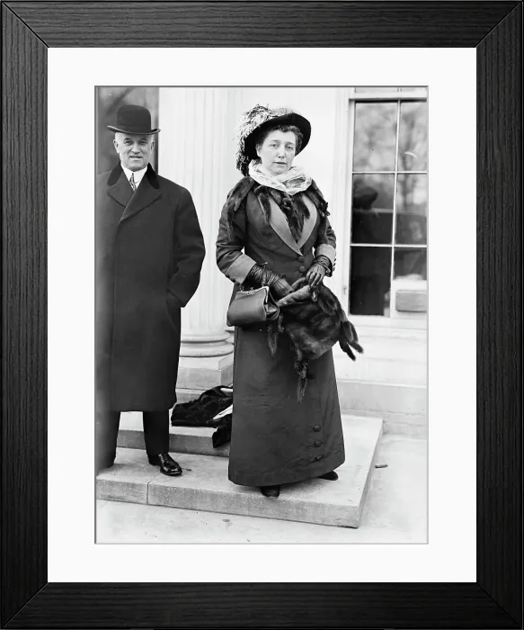 Framed Print : Mrs. William Fibian McKnight, 1913. Creator: Harris & Ewing. Mrs. William Fibian McKnight, 1913. Creator: Harris & Ewing Framed Print : Mrs. William Fibian McKnight, 1913. Creator: Harris & Ewing. Mrs. William Fibian McKnight, 1913. Creator: Harris & Ewing