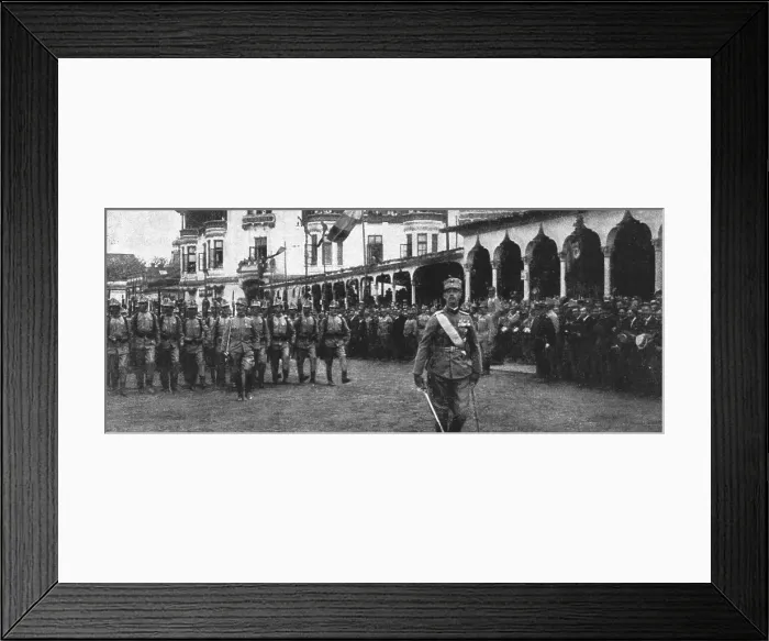 Framed Print : L'Heure de la Roumanie; Le prince royal Carol, l'aine des six enfants des souverains de Roumanie... Creator: Unknown Framed Print : L'Heure de la Roumanie; Le prince royal Carol, l'aine des six enfants des souverains de Roumanie... Creator: Unknown