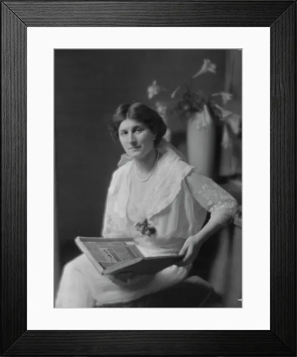 Framed Print : Fox, M.J. Mrs. portrait photograph, 1914 May 1. Creator: Arnold Genthe Framed Print : Fox, M.J. Mrs. portrait photograph, 1914 May 1. Creator: Arnold Genthe