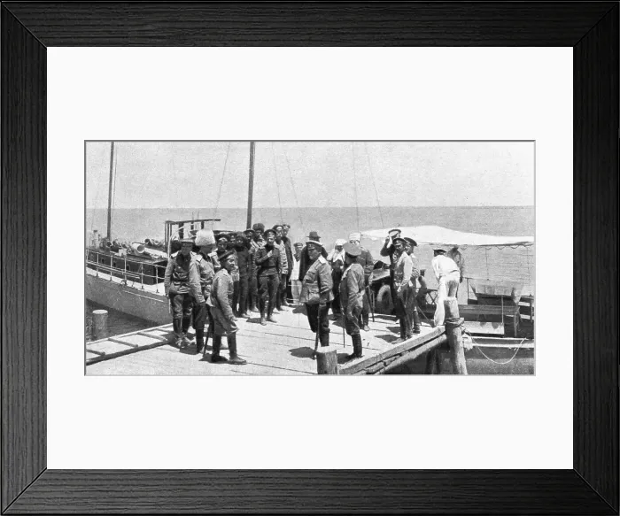 Framed Print : Aux armees russes d'Asie; Le general Tchernozoubof debarque a Gayder Abad, 1916 Creator: Unknown Framed Print : Aux armees russes d'Asie; Le general Tchernozoubof debarque a Gayder Abad, 1916 Creator: Unknown