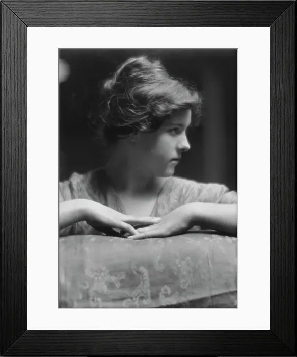 Framed Print : Beyer, Hilda, Miss, portrait photograph, 1913 Nov. 30. Creator: Arnold Genthe Framed Print : Beyer, Hilda, Miss, portrait photograph, 1913 Nov. 30. Creator: Arnold Genthe