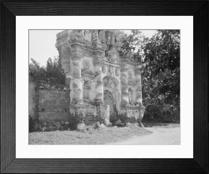 Framed Print : Travel views of Cuba and Guatemala, between 1899 and 1926. Creator: Arnold Genthe Framed Print : Travel views of Cuba and Guatemala, between 1899 and 1926. Creator: Arnold Genthe