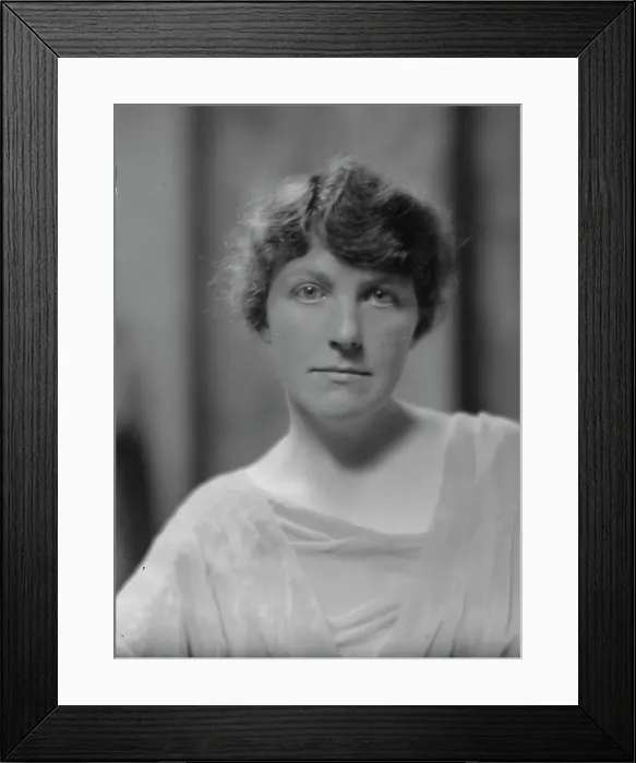Framed Print : Garlick, Richard, Mrs. portrait photograph, 1914 May 26. Creator: Arnold Genthe Framed Print : Garlick, Richard, Mrs. portrait photograph, 1914 May 26. Creator: Arnold Genthe