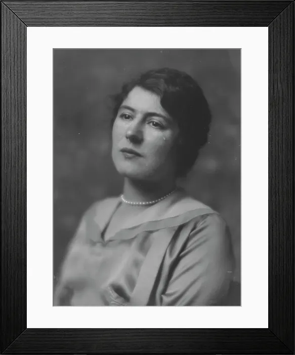 Framed Print : Garrick, Yvonne, Miss, portrait photograph, 1916. Creator: Arnold Genthe Framed Print : Garrick, Yvonne, Miss, portrait photograph, 1916. Creator: Arnold Genthe