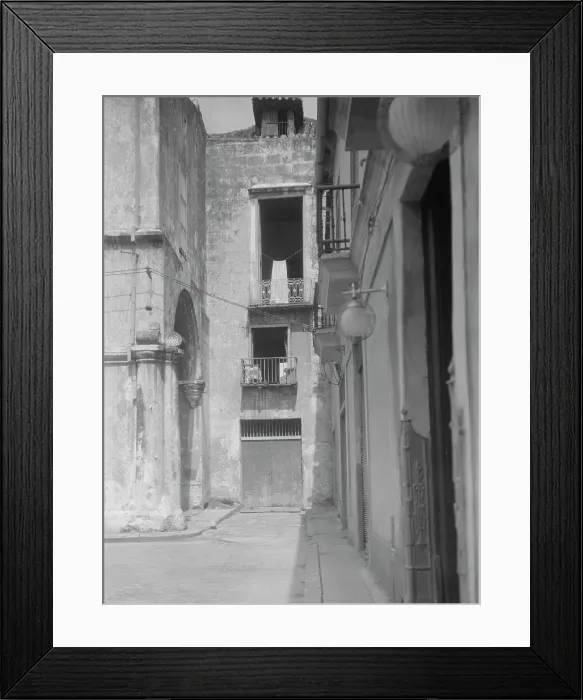Framed Print : Travel views of Cuba and Guatemala, between 1899 and 1926. Creator: Arnold Genthe Framed Print : Travel views of Cuba and Guatemala, between 1899 and 1926. Creator: Arnold Genthe