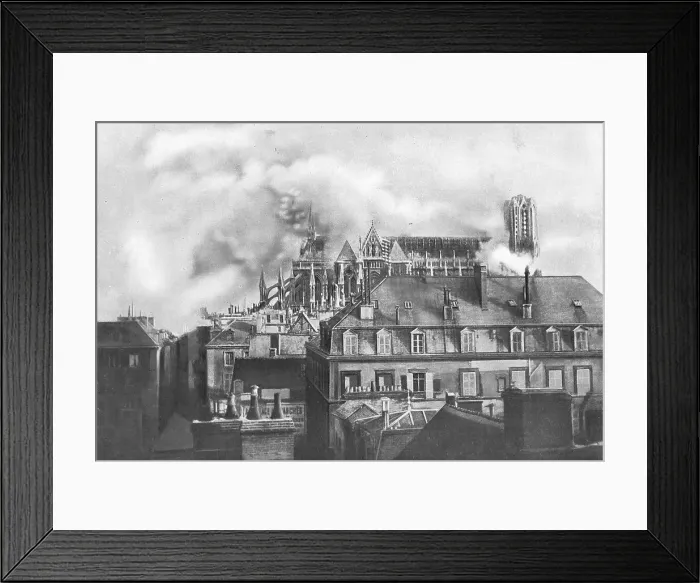 Framed Print : Le Cathedrale de Reims en flammes le 17 septembre, 1914. Creator: Jules Matot Framed Print : Le Cathedrale de Reims en flammes le 17 septembre, 1914. Creator: Jules Matot