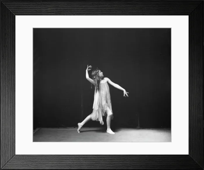Framed Print : Emerson, Lillian, Miss, between 1914 and 1919. Creator: Arnold Genthe Framed Print : Emerson, Lillian, Miss, between 1914 and 1919. Creator: Arnold Genthe